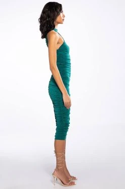 BEST BEHAVIOR SLINKY MIDI DRESS -AKIRA Shop best behavior slinky midi dress dark green 4 4