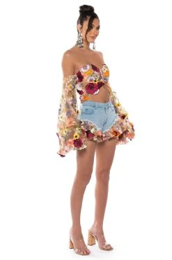 BOTANICAL BEAUTY CROPPED SHEER SLEEVE TOP 12 BOTANICAL BEAUTY CROPPED SHEER SLEEVE TOP -AKIRA Shop botanical beauty cropped sheer sleeve top nude 4 4