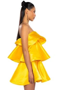 CENTER OF ATTENTION LAYERED MINI DRESS -AKIRA Shop center of attention layered mini dress yellow 5 5 c1