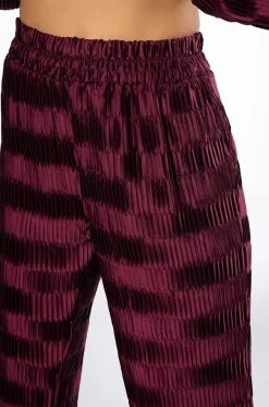 CRINKLE SATIN PALAZZO PANT 14 CRINKLE SATIN PALAZZO PANT -AKIRA Shop crinkle satin palazzo pant dark purple 6 6