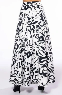 DALI'S MUSE BANDEAU ABSTRACT MAXI SKIRT -AKIRA Shop dalis muse bandeau abstract maxi skirt white black 6 6