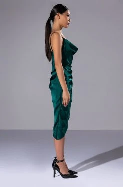 EAST COAST DATE NIGHT MIDI DRESS -AKIRA Shop east coast date night midi dress dark green 4 4
