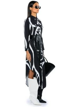 EUROPE GETAWAY BUTTON DOWN MAXI DRESS -AKIRA Shop europe getaway button down maxi dress black white 6 6