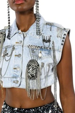 HOUDINI EMBELLISHED DENIM VEST 25 HOUDINI EMBELLISHED DENIM VEST -AKIRA Shop houdini embellished denim vest light blue denim 12 12 c1