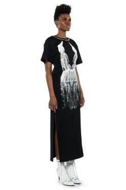 ILLUSIONS EMBELLISHED SPIKE DETAIL GRAPHIC MAXI DRESS -AKIRA Shop illusions embellished spike detail graphic maxi dress black 3 3