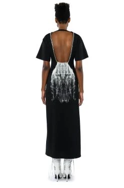 ILLUSIONS EMBELLISHED SPIKE DETAIL GRAPHIC MAXI DRESS -AKIRA Shop illusions embellished spike detail graphic maxi dress black 6 6