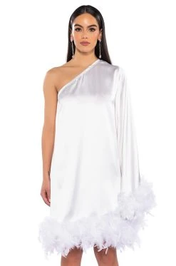 SHES ALL THAT ONE SLEEVE FEATHER MINI DRESS IN WHITE