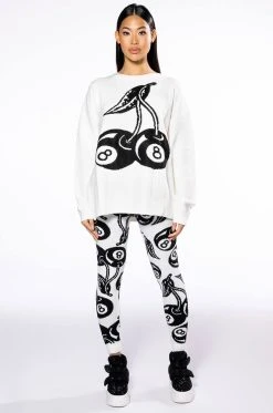 SWEET LUCK SWEATER LEGGING -AKIRA Shop sweet luck sweater legging white black 7 7