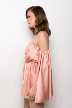 TAKE YOU THERE OFF THE SHOULDER ROMPER -AKIRA Shop take you there off the shoulder romper mauve 4 4