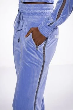 THE JET SETTER VELVET WIDE LEG JOGGER -AKIRA Shop the jet setter velvet wide leg jogger very peri 6 6 c1 c1