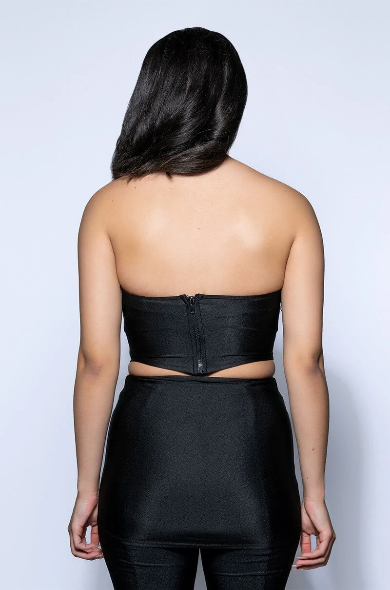 THE MOMENT FEATHER DETAIL CORSET IN BLACK 8 THE MOMENT FEATHER DETAIL CORSET IN BLACK - Image 6