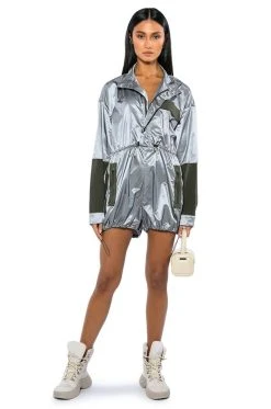 UNBOTHERED SPORTY LONG SLEEVE ROMPER -AKIRA Shop unbothered sporty long sleeve romper grey 3 3