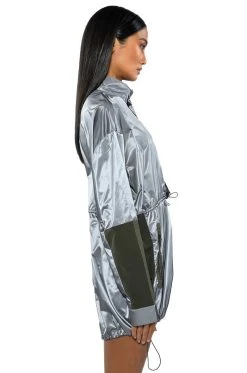 UNBOTHERED SPORTY LONG SLEEVE ROMPER -AKIRA Shop unbothered sporty long sleeve romper grey 5 5